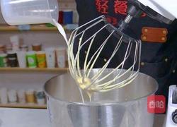 超火的ins蛋糕奶茶和蛋糕浆调制的做法图解7