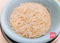 炒挂面的做法图解3