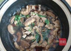 香菇炖猪肉的做法图解8