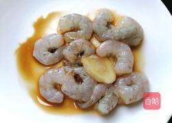 虾仁豆腐羹的做法图解2