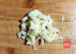 黄油黑椒茭白的做法图解3