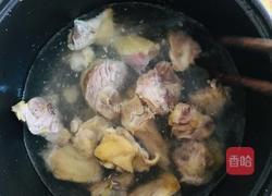 山药炖土鸡的做法图解2
