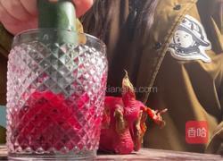 火龙果苏打水的做法图解3