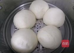 圆圆馒头的做法图解2