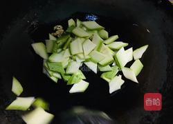 醋溜茭瓜的做法图解3