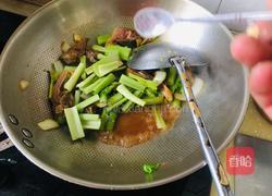 芹菜炒腊鸭的做法图解8
