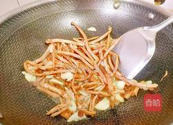 茶树菇炒四季豆的做法图解11