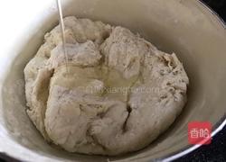 洋葱猪肉包子的做法图解3