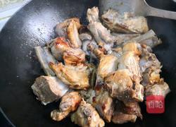 土豆海带松茸排骨炖的做法图解7