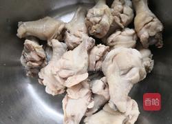 松茸土豆海带炖鸡翅根的做法图解7
