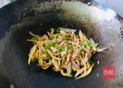 杏鲍菇青椒炒过油肉的做法图解6