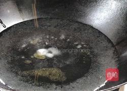 干煸黄豆芽的做法图解1