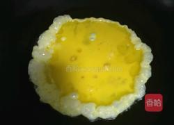 鸡蛋炒口蘑的做法图解3