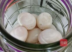 家庭版腌咸蛋的做法图解2