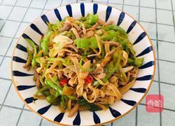 青椒豆皮炒肉丝的做法图解12