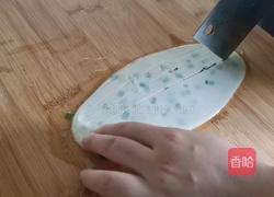 葱油饼（饺子皮版）的做法图解7