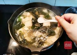 裙带菜蛤蜊豆腐汤的做法图解7