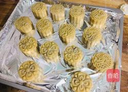 广式豆沙月饼的做法图解8