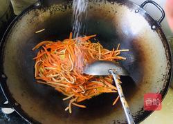 胡萝卜丝炒豆干的做法图解9