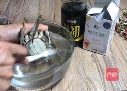 水煮螃蟹的做法图解2