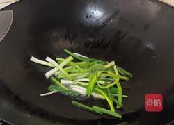 清炒绿豆芽的做法图解2