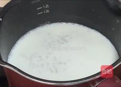 养生牛奶西米粥的做法图解6