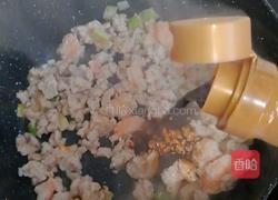 肉末虾仁豆腐的做法图解3