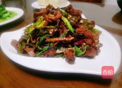 木耳辣椒炒肉的做法图解10