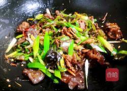 木耳辣椒炒肉的做法图解9