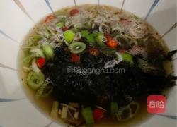 虾仁紫菜清汤面的做法图解4