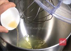 圣诞树蛋糕卷的做法图解1