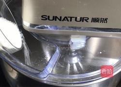圣诞树蛋糕卷的做法图解2