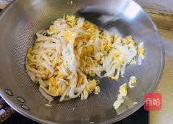 排骨炖酸菜的做法图解7