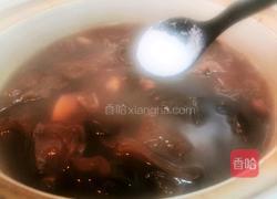 正月初一墨鱼汤的做法图解6