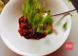 剁辣椒蒸鱼头的做法图解5