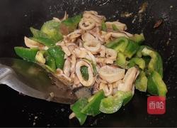青椒炒鱿鱼的做法图解8
