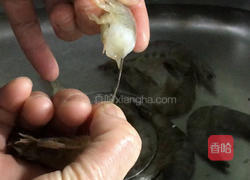 小白兔馄饨的做法图解1