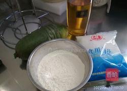煎水果萝卜饼的做法图解1