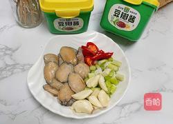 酱香爆炒鲍鱼的做法图解1