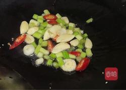 酱香爆炒鲍鱼的做法图解2