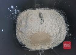 玫瑰酱手撕吐司的做法图解2