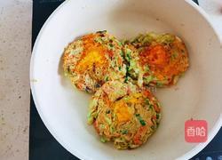 蔬菜鸡蛋饼的做法图解10