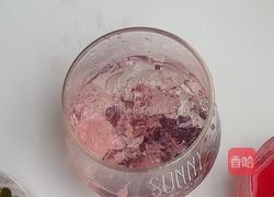 枸杞养生蔓越莓饮的做法图解3