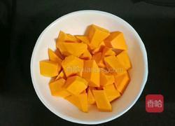 双米南瓜瘦肉粥的做法图解3