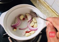 砂锅三文鱼头的做法图解7
