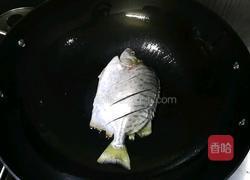 香煎金鼓鱼的做法图解9