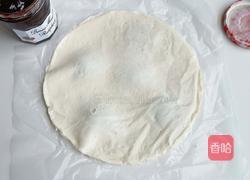 树莓酱手抓饼的做法图解4