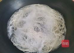 青椒肉丝凉拌面的做法图解10