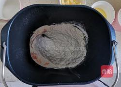 椰蓉面包的做法图解2