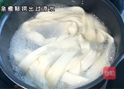 大盘鸡拌面的做法图解9